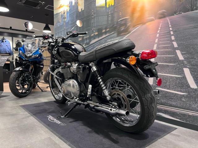 ボンネビルT120 ジェットブラック 中古車