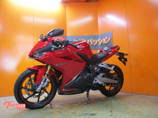 ホンダ ＣＢＲ２５０ＲＲ ＡＢＳ ２０１９年モデル スモークスクリーン グランプリレッド 純正鍵２本 純正フルノーマル車｜バイクパッション  （株）パッション｜新車・中古バイクなら【グーバイク】