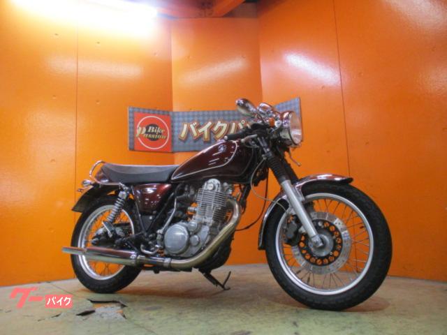 ＳＲ４００　２０１４年マイナーチェンジ後Ｆｉモデル　セパハン　キャプトンマフラー　カフェレーサーカスタム　純正鍵３本