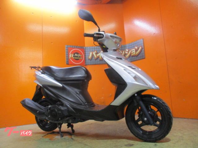 アドレスＶ１２５Ｓ　２０１６年モデル　アジャスター機能付きグリップヒーター　ソニックシルバーメタリック