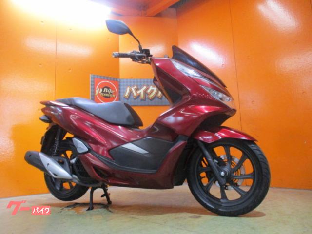 ＰＣＸ１５０　２０１８年　電子キータイプ　キャンディーラスターレッド　純正フルノーマル車両