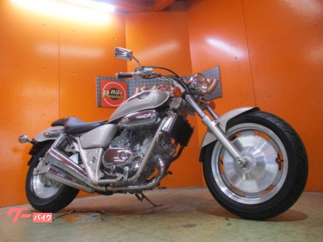 Ｖ−ＴＷＩＮ　ＭＡＧＮＡ　モデルＳ　１９９７年モデル　サンディーベージュメタリック　純正フルノーマル車両