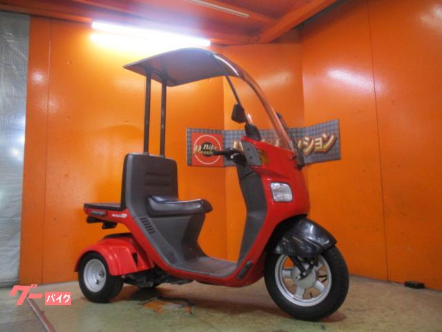 ジャイロキャノピー　車台番号１３０始まり２０１８年モデル　ミニカー改造済み　ノーヘル乗車ＯＫ　駆動系ＯＨ済み　ワイパー新品交換済み