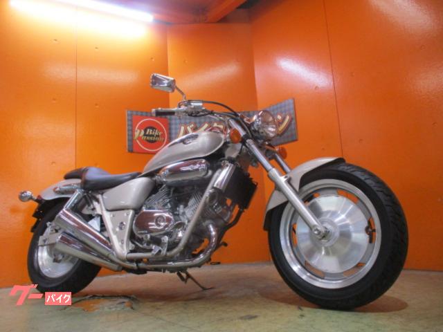 Ｖ−ＴＷＩＮ　ＭＡＧＮＡ　モデルＳ　１９９７年モデル　サンディーベージュメタリック　純正フルノーマル車両