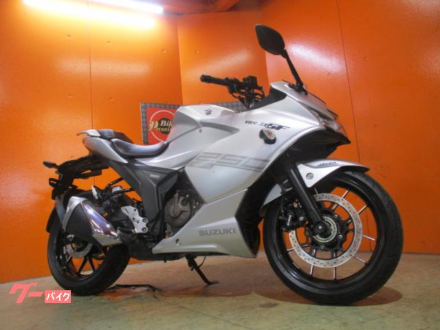 ＧＩＸＸＥＲ　ＳＦ　２５０　ＡＢＳ　２０２０年モデル　マットプラチナシルバーメタリック　純正鍵２本　純正フルノーマル車両
