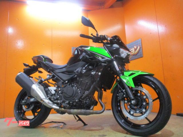 Ｚ４００　ＡＢＳ　２０２２年モデル　ＵＳＢ電源　キャンディライムグリーンメタリックスパークブラック　純正フルノーマル車両