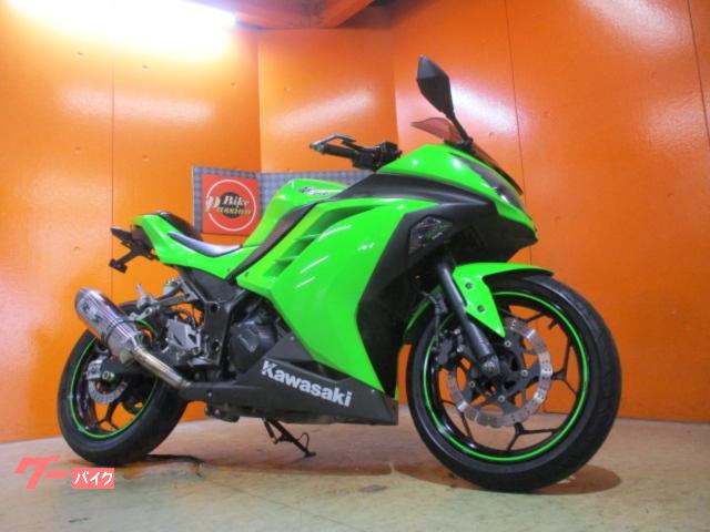 Ｎｉｎｊａ　２５０　２０１５年後期スリーパクラッチモデル　ＬＥＤテール　フェンダーレス　ヨシムラマフラー　ライムグリーン