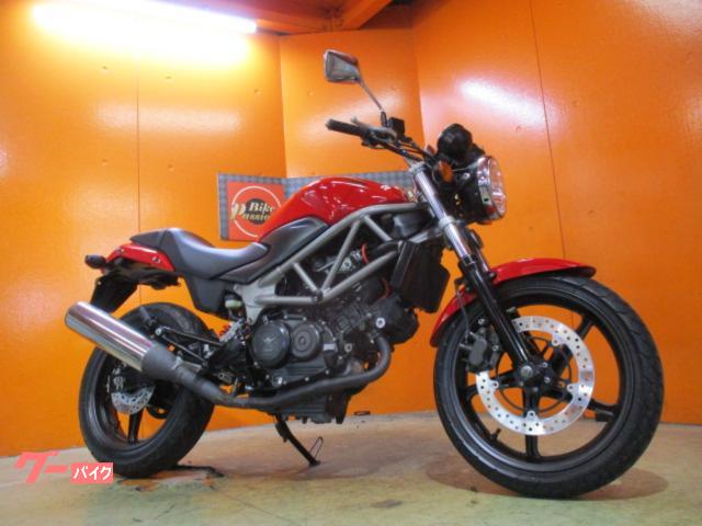 ＶＴＲ２５０　２０１３年マイナーチェンジ後モデル　マグナレッド　純正鍵２本　１本未使用　純正フルノーマル車両