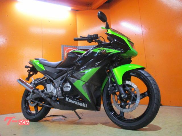 Ｎｉｎｊａ　ＲＲ１５０　２０１５年モデル　２ＳＴ　最高出力２８．５ＰＳ　純正フルノーマル車両　純正鍵２本