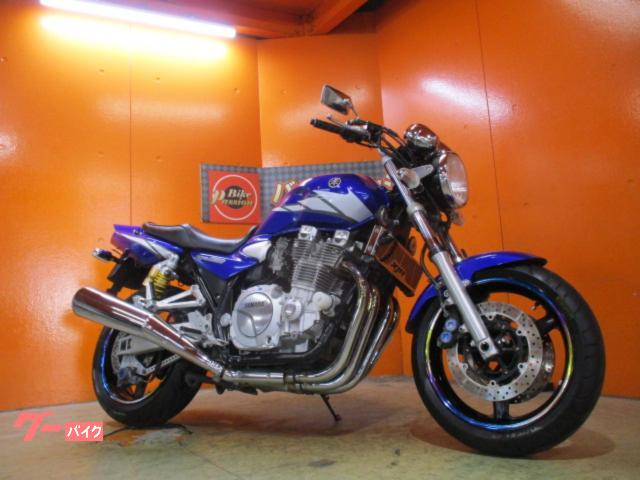 ＸＪＲ１３００　２００５年モデル　赤キー含む鍵３本　シフトインジケーター装備　キャブＯＨ済み　前後タイヤバリ溝　純正フルノーマル車