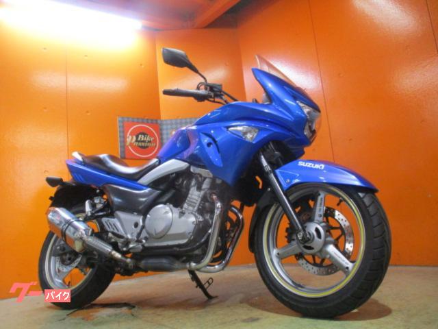 ＧＳＲ２５０Ｓ　２０１４年　１本だしヨシムラマフラー　ＬＥＤヘッドライト　トリトンブルーメタリック　純正鍵２本