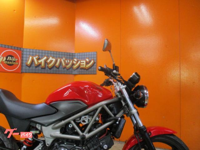 ホンダ VTR250 2013年マイナーチェンジ後モデル