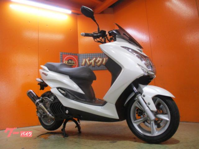 マジェスティＳ　２０１４年ＳＧ２８Ｊモデル　ＭＡＣＭＲＤフルエキマフラー　ＬＥＤヘッドライト　ＥＴＣ　グリップヒーター　スクリーン