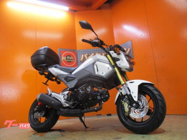 グロム　２０１６年四角目モデル　ブレンボキャリパー　ＬＥＤテール　ＵＳＢ　スポーツグリップヒーター　社外キャリア　フォグランプ