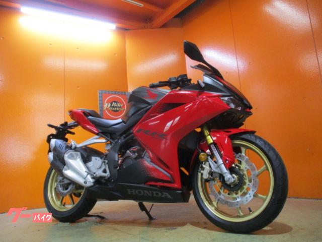 ＣＢＲ２５０ＲＲ　ＡＢＳ　２０２０年マイナーチェンジ後モデル　最高出力４１ＰＳフルパワー　エンジンスライダー　ＵＳＢ電源　純正鍵２