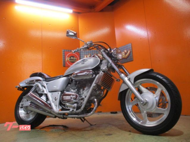 Ｖ−ＴＷＩＮ　ＭＡＧＮＡ　１９９５年モデル　コブラタッグロールシート　社外ポスト　社外ハンドル　Ｒタイヤバリ溝