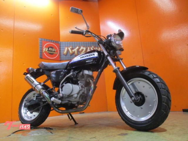 Ａｐｅ　２００８年Ｆｉモデル　武川タコ付きフルスケールメーター　ボアアップ社外シリンダー　前後アルミホイール　アンダーフェンダ