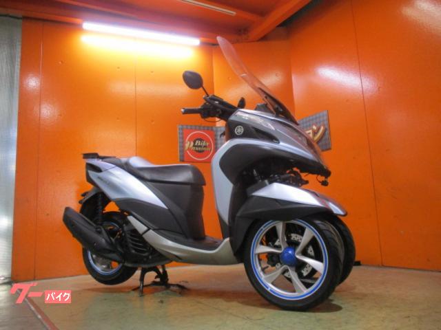 トリシティ１２５　２０１９年モデル　前後ドライブレコーダー　ロングスクリーン　ブレースバー　社外キャリア　即車付き軽２輪登録可能