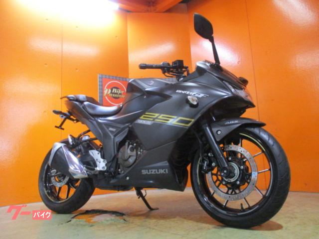 ＧＩＸＸＥＲ　ＳＦ　２５０　ＡＢＳ　２０２１年モデル　国内仕様　フェンダーレス　マットブラックメタリック　純正鍵２本