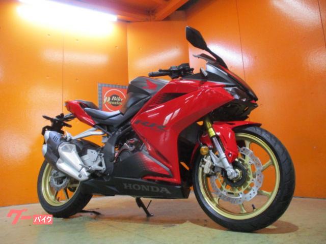 ＣＢＲ２５０ＲＲ　ＡＢＳ　２０２０年マイナーチェンジ後モデル　最高出力４１ＰＳフルパワー　エンジンスライダー　ＵＳＢ電源　純正鍵２