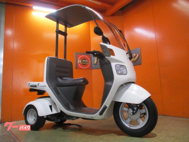 ジャイロキャノピー　車台番号１３２始まり２０２２年ファイナルディション　ミニカー改造済　ノーヘル乗車ＯＫ　前後タイヤバリ溝