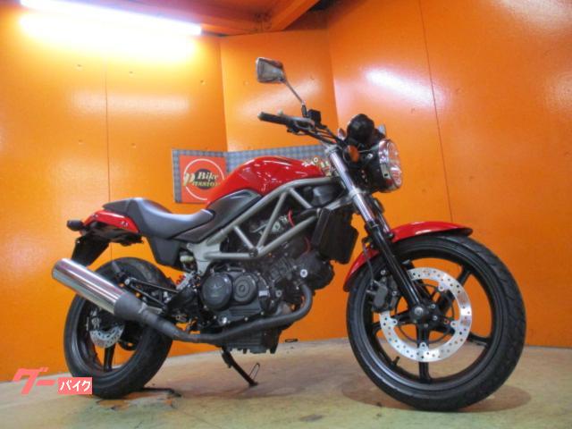 ＶＴＲ２５０　２０１３年マイナーチェンジ後モデル　マグナレッド　純正鍵２本　１本未使用　純正フルノーマル車両