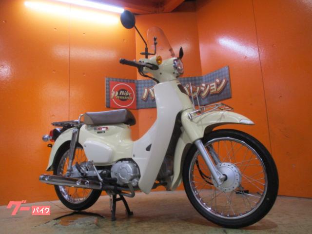 スーパーカブ１１０　２０１８年国内製造丸目ＬＥＤヘッドライトＪＡ４４モデル　Ｆキャリア　スクリーン　純正鍵２本　バージンベージュ