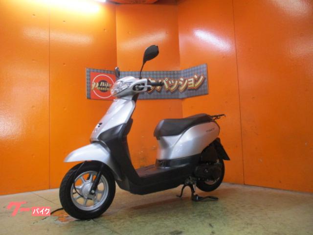 現行モデル　タクトベーシック　AF79フォースシルバーメタリック　80ｋｍ/ｌ ホンダ タクト・ベーシック 2020年AF79モデル フォース