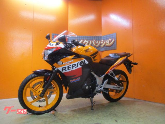 CBR250r 希少後期レプソルカラー　ABS  不具合なし　15万で！　バーハンカスタム　250以上と車両交換可能 CBR250r 希少後期レプソルカラー ABS 不具合なし 15万で！ バーハン