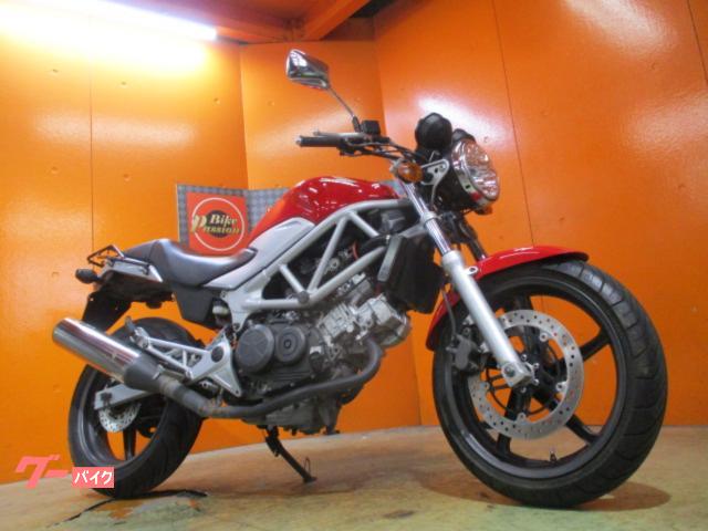 ＶＴＲ２５０　２００９年Ｆｉモデル　イタリアンレッド　社外キャリア　Ｆタイヤバリ溝　純正フルノーマル車両