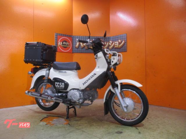 クロスカブ５０　２０１９年　純正ＬＥＤヘッドライトモデル　社外リアＢＯＸ　純正鍵２本