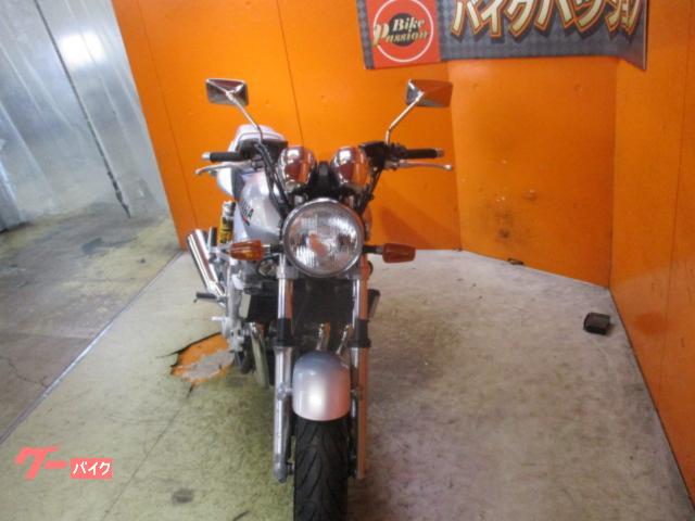ヤマハ XJR1300 2000年マイナーチェンジ後RP03Jモデル
