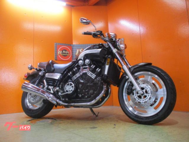 ＶＭＡＸ　２０００年　１４５馬力フルパワーＶブースト北米仕様　純正フルノーマル車両