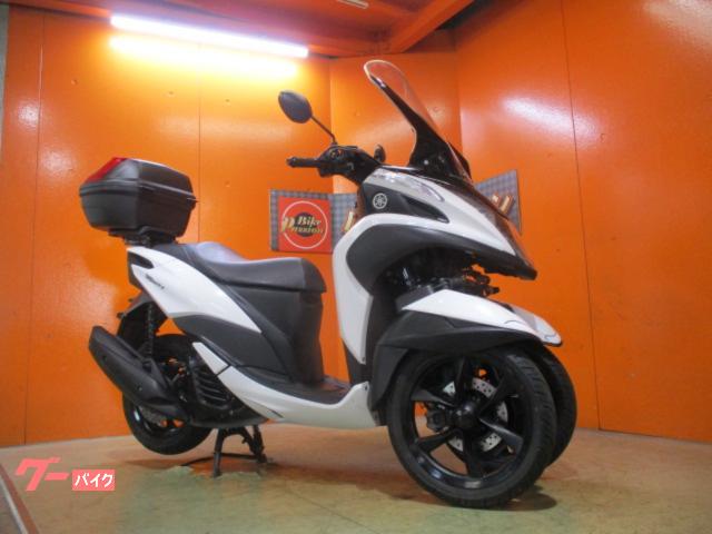 トリシティ125 2018年モデルチェンジ後4バルブエンジン ロングスクリーン 社外キャリア RBOX純正フルノーマル車両