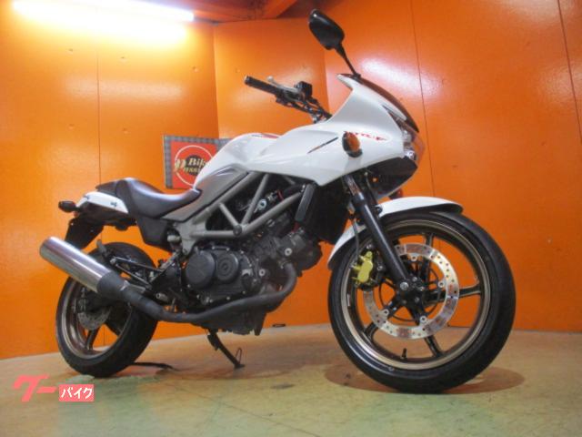 ＶＴＲ２５０Ｆ　２０１４年マイナーチェンジ後モデル　２．０ＥＴＣ　ＵＳＢ電源　Ｆタイヤバリ溝　純正フルノーマル車両