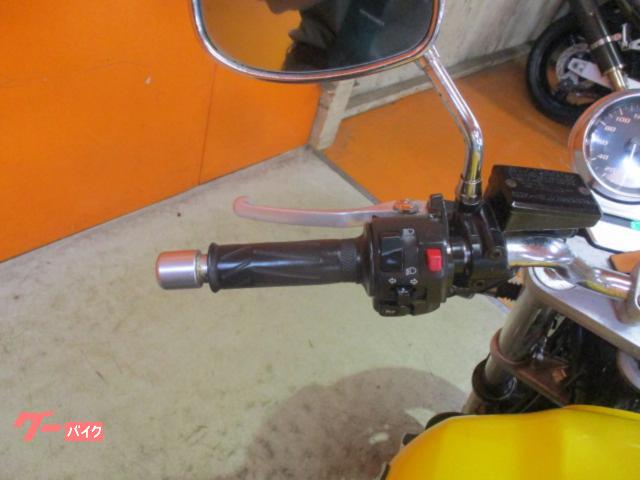 ヤマハ XJR1300 2004年マイナーチェンジ後モデル 社外