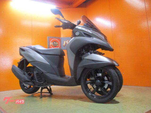 トリシティ１５５　ＡＢＳ　２０２０年マットグレーメタリック　アジャスター機能付きグリップヒーター　ナックルガード　純正鍵２本