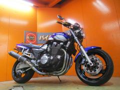 ヤマハ　ＸＪＲ１３００　２００２年　ストライカーフルエキマフラー　社外ウインカー　フェンダーレス　ディープパープリッシュブルーメタリック