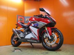 ホンダ　ＣＢＲ２５０ＲＲ　ＡＢＳ　アクラボビッチマフラー　左右アジャスター機能付社外レバー　エンジンスライダー　ヴィクトリーレッド