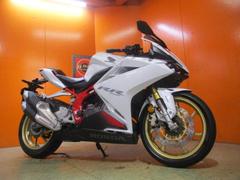 ホンダ　ＣＢＲ２５０ＲＲ　ＡＢＳ　２０２０年モデルチェンジ後４１ＰＳフルパワーモデル　ＥＴＣ　ＵＳＢ電源　純正鍵２本　パールグレアホワイト