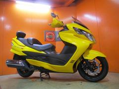 スズキ　スカイウェイブ２５０　タイプＭ　２００８年後期モデル　スロットルシフト搭載　電子キー２本　ナックルガード　バックレスト　ノーマル車