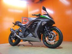 カワサキ　Ｎｉｎｊａ　２５０　ＡＢＳ　２０１５年後期スリーパークラッチ搭載モデル　ヨシムラマフラー　ＥＴＣ　フェンダーレス　社外レバー