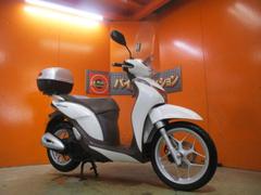 ホンダ　ＳＨモード　２０１３年　ロングスクリーン　ＲＢＯＸ　パールジャスミンホワイト　純正フルノーマル車両