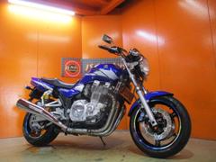 ヤマハ　ＸＪＲ１３００　２００５年モデル　赤キー有鍵３本　シフトインジケーター装備　キャブＯＨ済み　前後タイヤ　純正フルノーマル車