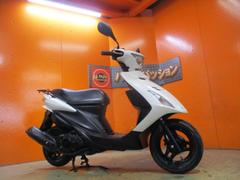スズキ　アドレスＶ１２５Ｓ　２０１３年　パールブレーシングホワイト　純正フルノーマル