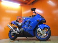 カワサキ　Ｎｉｎｊａ　ＺＸ−１２Ｒ　前期Ａ型１７８ＰＳフルパワーモデル　トリックスターフルエキマフラー　フェンダーレス　ＦフォークＯＨ済み