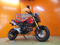 ホンダ　グロム　２０１７年後期四角目モデル　純正フォールディングスキー　社外キャリア　左右アジャスター機能付レバー　２本出しマフラー