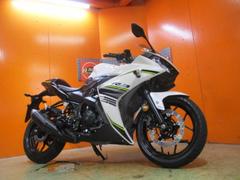 ヤマハ　ＹＺＦ−Ｒ３　ＡＢＳ　２０１８年　ＥＴＣ　ＵＳＢ電源　社外ステップ　エンジンスライダー　アジャスター機能付左右社外レバー　フルオプ