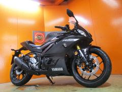 ヤマハ　ＹＺＦ−Ｒ２５　ＡＢＳ　２０１９年モデル　社外ローダウンＲサス　マットブラック２