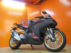 ホンダ　ＣＢＲ２５０ＲＲ　ＡＢＳ　２０２０年マイナーチェンジ後４１ＰＳフルパワーモデル　ＥＴＣ　ＵＳＢ　ブレースバー　社外キャリア
